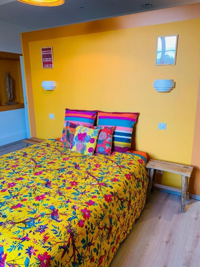 Aux Couleurs De Commarin Chambres D'Hotes Eksteriør bilde